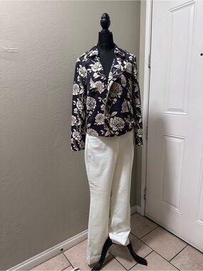 Solitaire Black and Gold Floral Print Top